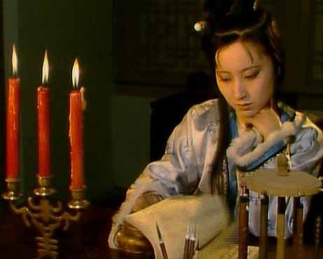 古代没有电话和手机 古人天黑之后就直接睡觉吗