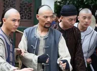 施公案第62回：三人意懒心灰，商议告归林下
