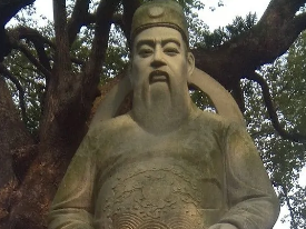 钟绍京：唐朝宰相、书法家，晚年因罪事削爵但得以善终