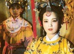 《红楼梦》元春之死纯粹是因为族兄的拖累吗？