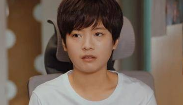 《二十不惑2》是原班人马吗？李庚希怎么变成特别出演了？