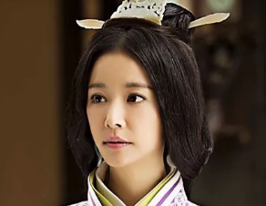 阴丽华为何让出了皇后之位？大度识体的美名传了千年