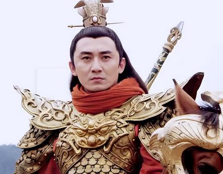古代武将的武器轻则几十斤,重则上百斤 古人真的能拿那么重的武器打一天吗