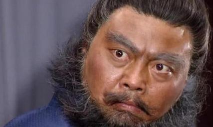 从细节上看，张飞夜战马超为何张飞是略逊色的一方？