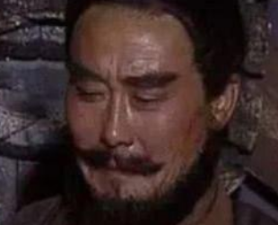 程普、韩当是什么来历？他们选择跟随孙坚的原因是什么？