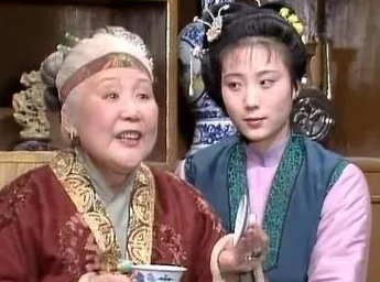 红楼梦中秦可卿的丧礼，贾母为何没有出席？