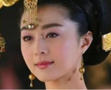 安禄山为何要选择起兵造反？背后的真相是什么？