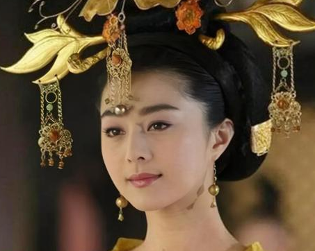 唐玄宗与杨贵妃每天都要玩的握槊是什么 这是一个什么游戏