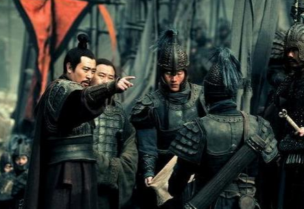 刘禅都已经登基称帝了 诸葛亮为什么还不还政给刘禅