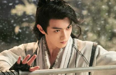 许凯又一新剧杀青，《雪鹰领主》未播先火