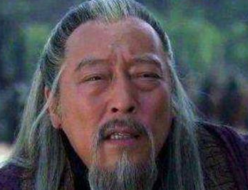 历史上空城计最大的疑点是什么？