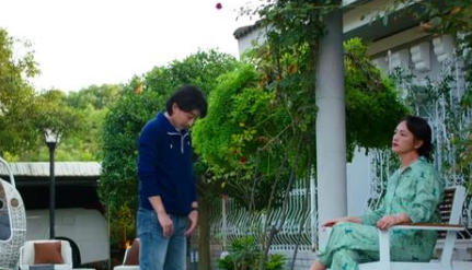 《相逢时节》立新集团早已资不抵债，简敏敏为何多要股份？