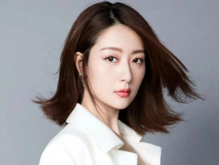 《你好，机长先生》讲述什么故事？白冰饰演女机长