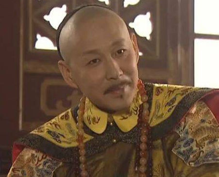 乾隆小时候没有后台,年龄又小 乾隆为什么能继承皇位
