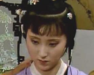 红楼梦中黛玉出金贾府，王夫人就给了她下马威是因为什么？