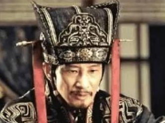 历史上荀彧与曹操是一种什么样的关系？他的死说明了什么？