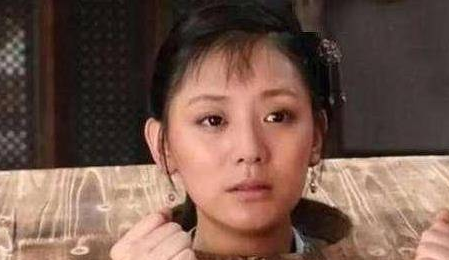 古代女犯人被流放的时候 衙役为什么要抢着去送