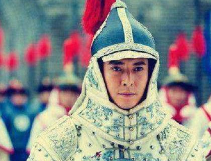 古代太监和侍卫都在皇宫里边活动 侍卫为什么不需要净身