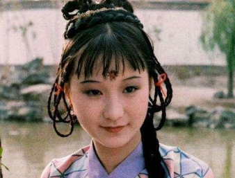 红楼梦中芳官与王夫人的两次对垒，结果如何？