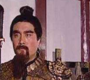都是五子良将之一，于禁有假节钺而张辽没有，是为何？