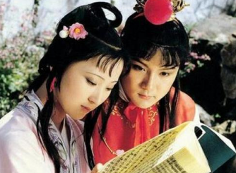 红楼梦中薛蟠是个俗人，为什么会喜欢目无下尘的林黛玉？