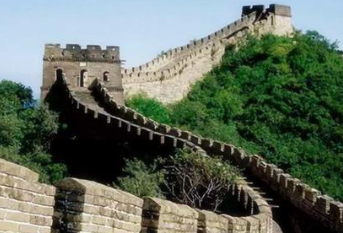 很多朝代都修建长城，为何唐朝没有这么做呢？