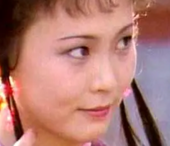 红楼梦中小红选择离开怡红院的原因是什么？