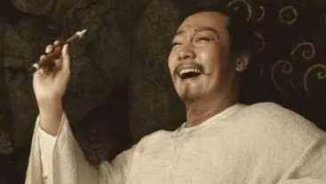 李白花钱如流水，不能参加科举的他钱从哪里来的？