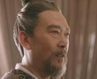 诸葛亮与李严都是蜀汉的托孤大臣，他们之间的关系怎么样？