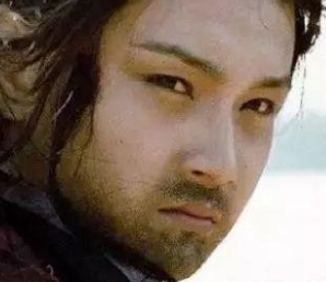 红楼梦中宝玉都做过哪些恃强凌弱的举动？