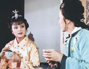 红楼梦中李纨为何不被王夫人喜欢？原因是什么？