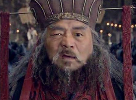 巅峰时期的董卓麾下兵多将广 董卓阵容到底有多厉害