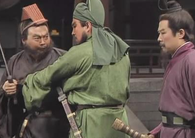 同样都是汉室宗亲又是王朝末年 刘秀能成功刘备为何却不行