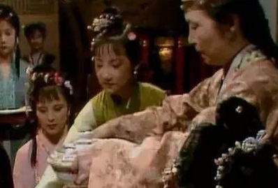 《红楼梦》里的王夫人为什么不喜欢黛玉？揭秘最根本的原因