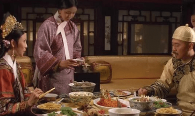 清朝御膳讲究&ldquo;食不过三&rdquo;，皇帝真的会照做吗？