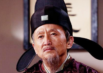 在政治、史学与哲学方面，薛元超有哪些成就与作为？