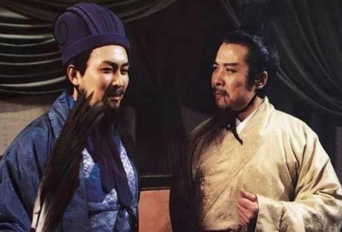 刘备称王时，糜竺的官职怎么比诸葛亮还高？