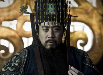 秦灭六国前，李斯和韩非提出了不同的主张