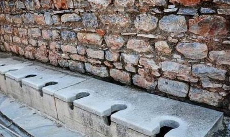 古代百万大军上厕所是一件大事 古人是怎么解决的