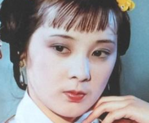 红楼梦刘姥姥第二次进荣国府逛潇湘馆时，为何一直夸书房？