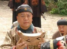 施公案第350回：贤郎舅旅馆谈心，假英雄擂台献丑