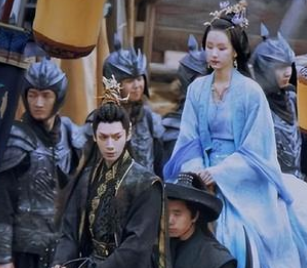 《长月烬明》白鹿饰演的是谁？和男主还是二次合作了