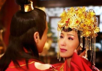 徐娘半老的万贞儿，为什么能让朱见深痴迷一生？