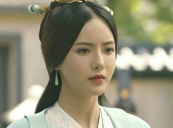 甄夫人的种种称呼从何而来？她的死因究竟是什么？
