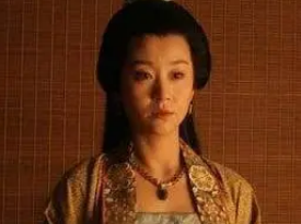陈道正：齐高帝萧道成的生母，自幼勤劳，亲自持家
