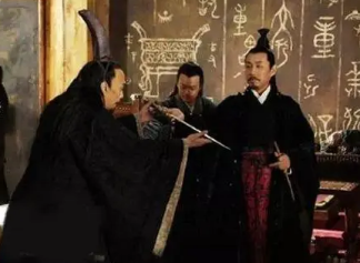 春秋时期显赫一时的越国，为何在战国时期被吞并了？