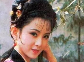 《红楼梦》里战斗力最强的丫头，打出一片天
