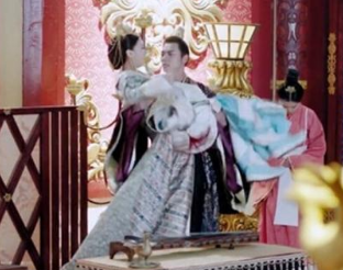 宇文赟有哪些奇葩行为？共立五位皇后的他结局如何？