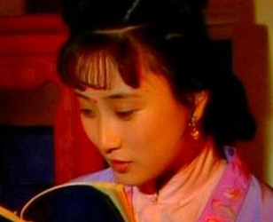 红楼梦香菱能识文断字的本事是怎么来的？谁教她的