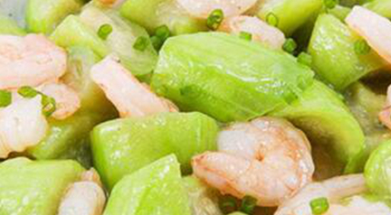 丝瓜可以和虾一起食用吗？可以，能够去除虾中的腥味